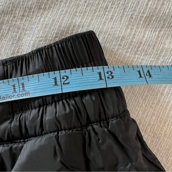 Offline by aerie Water resistant snow pants Ladies size xs black - Picture 10 of 13